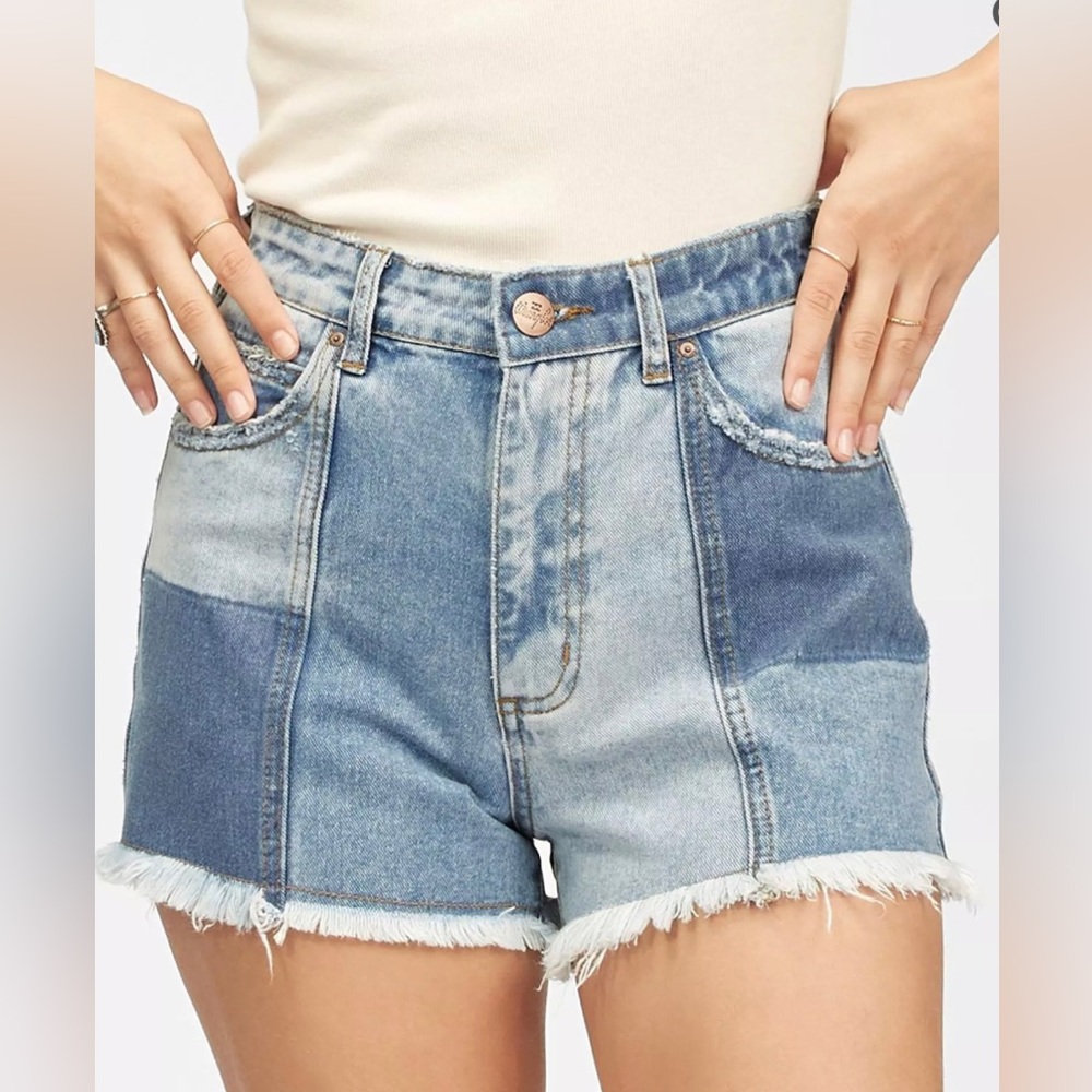 NWT! BillaBong X Wrangler Sun Up Cut Off Women’s Shorts